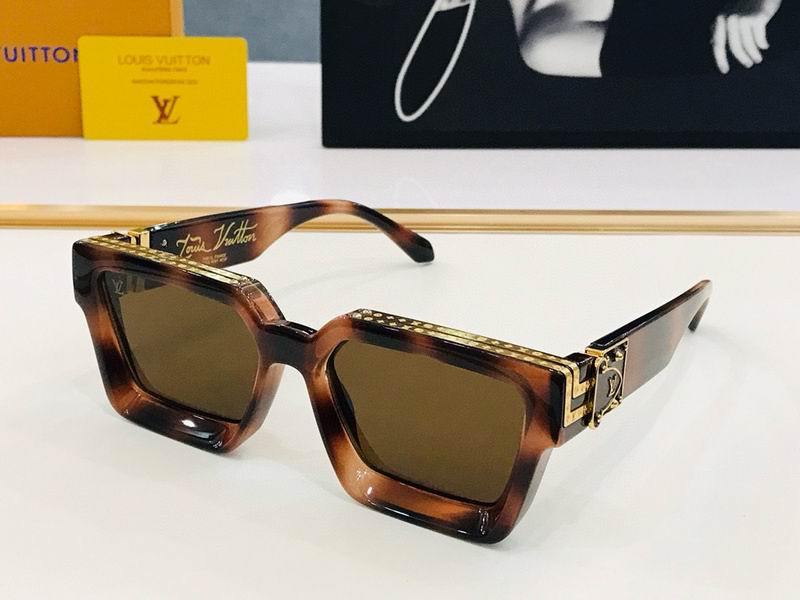 LV Sunglasses 454